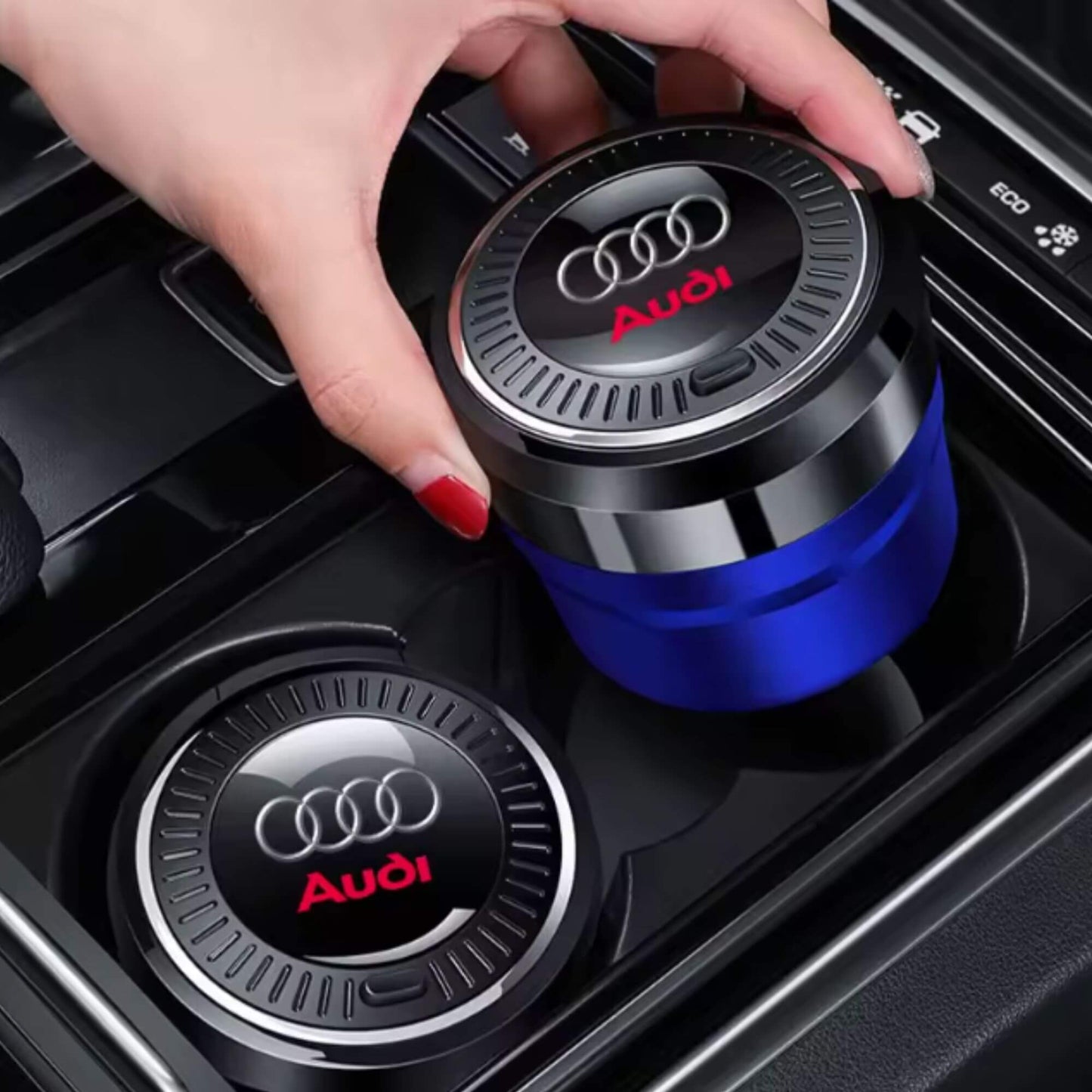Audi autós tároló / hamutartó kis leddel