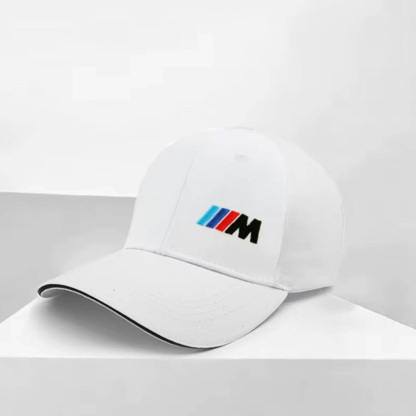 BMW M baseball sapka - fehér