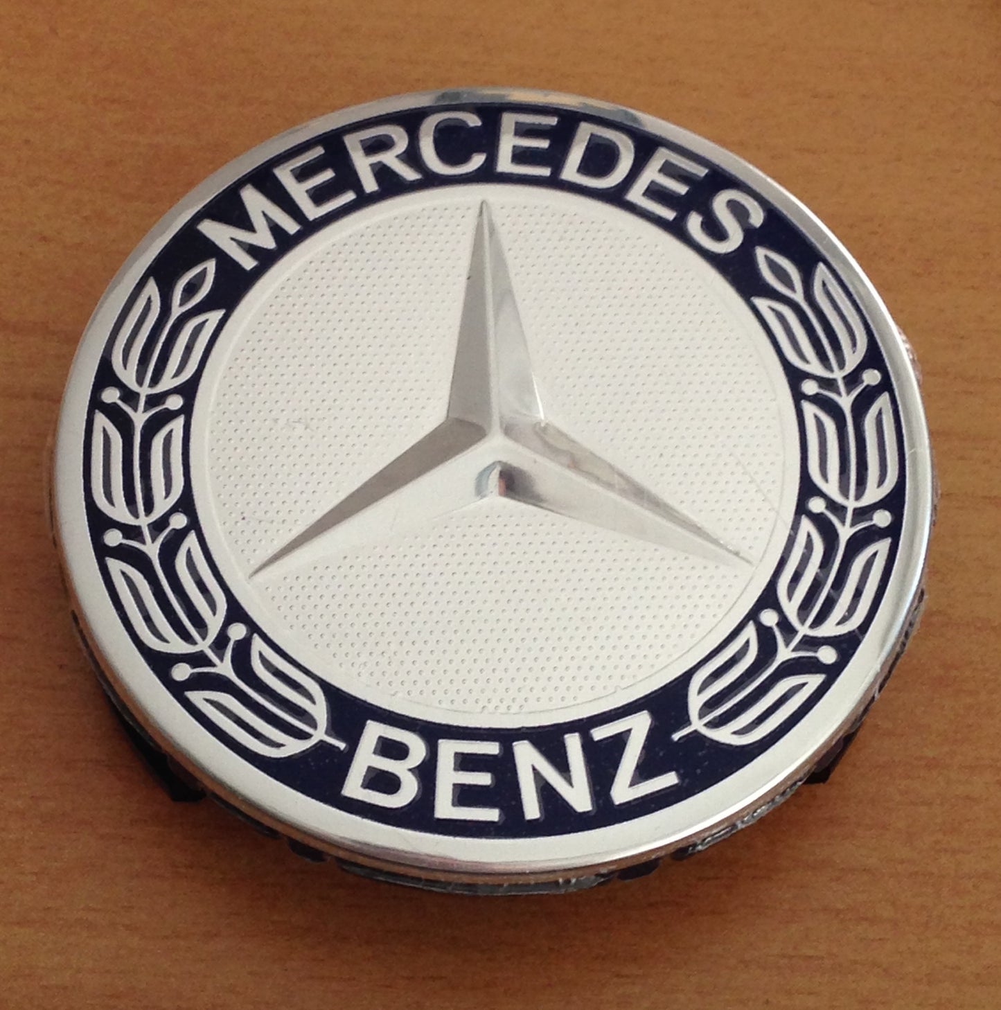 Mercedes -hez felni közép, kupak - kék-króm kalászos - 1 DB!