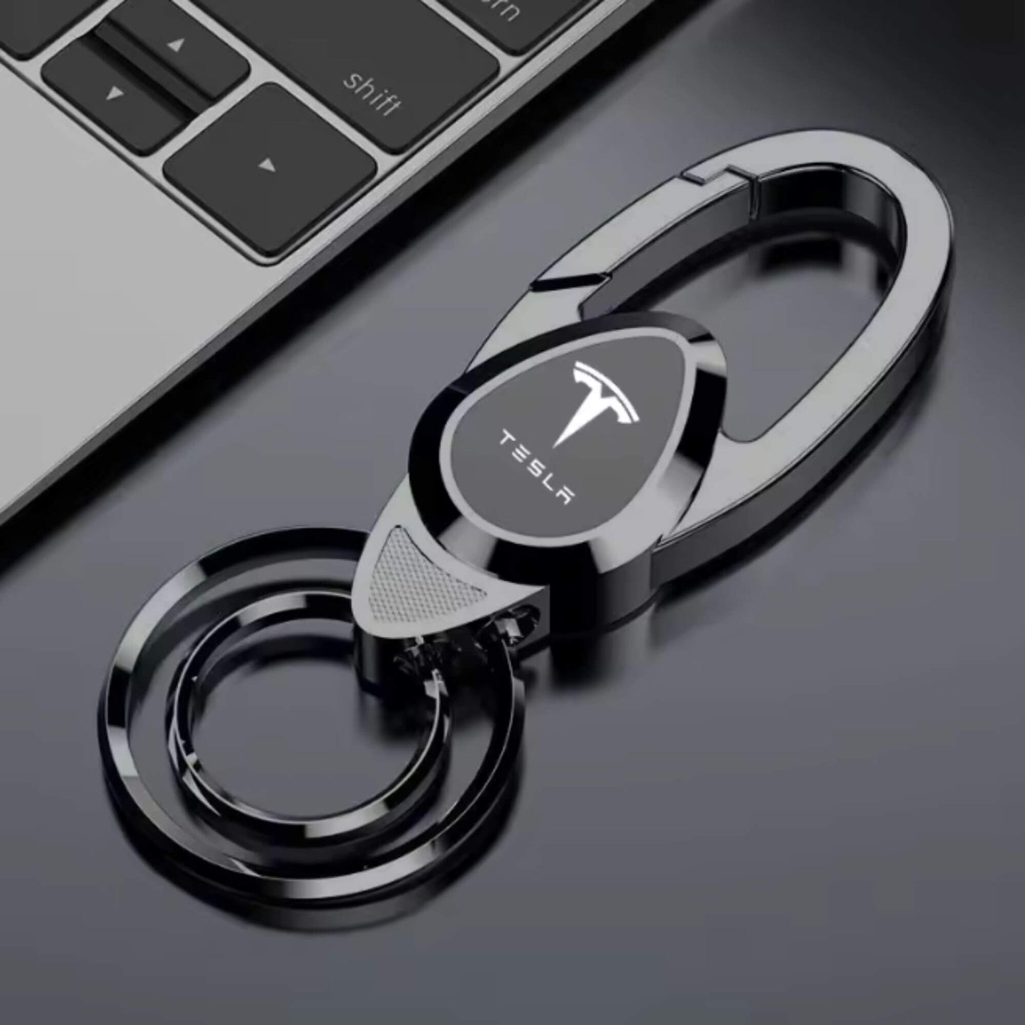 Tesla fém prémium kulcstartó – lézer gravírozott
