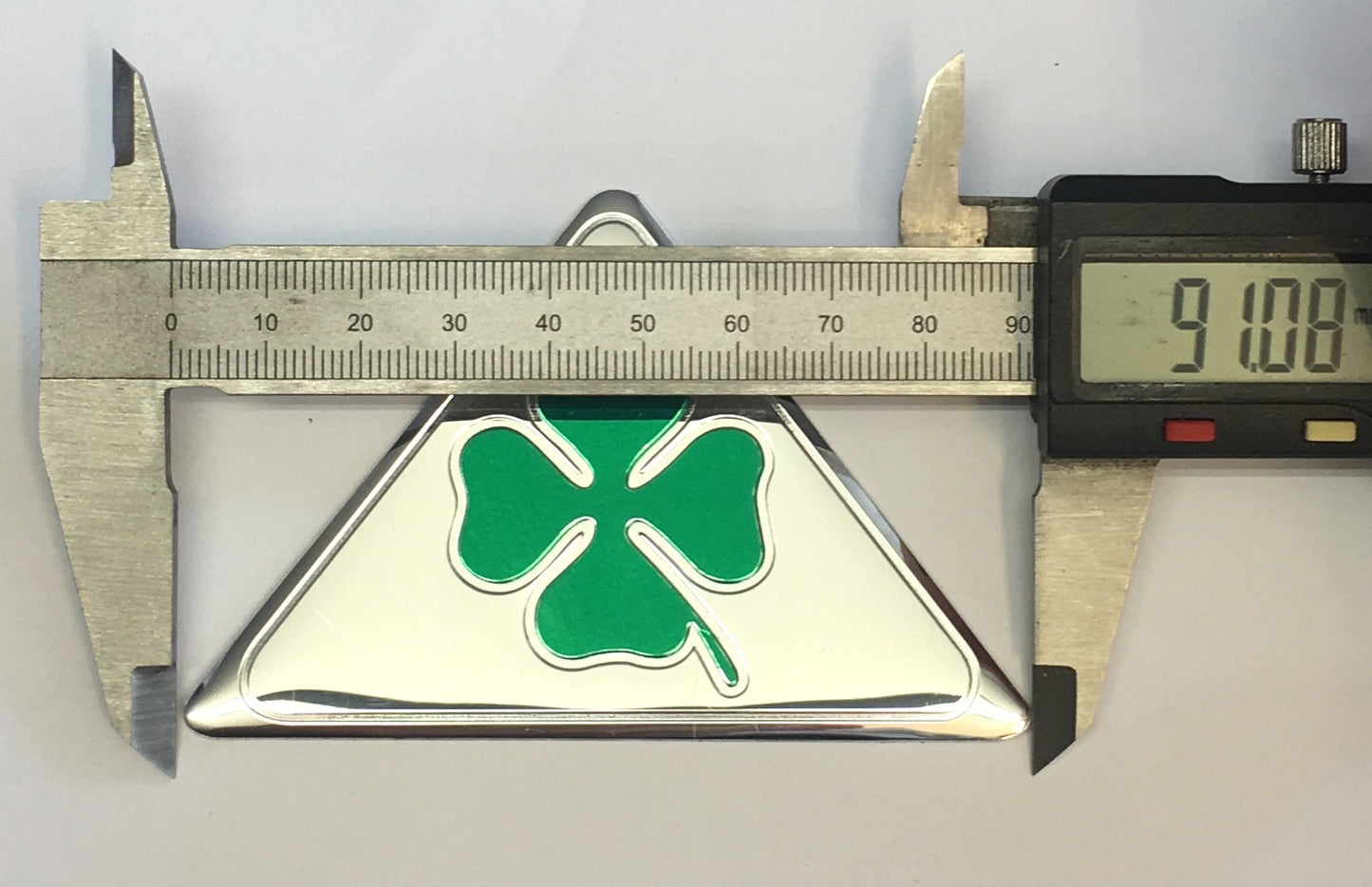 Alfa Romeo lóhere matrica