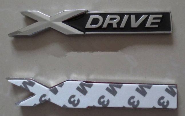 BMW -hez X DRIVE felirat