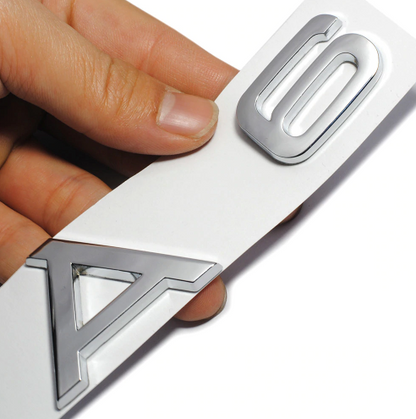 A6 csomagtér felirat