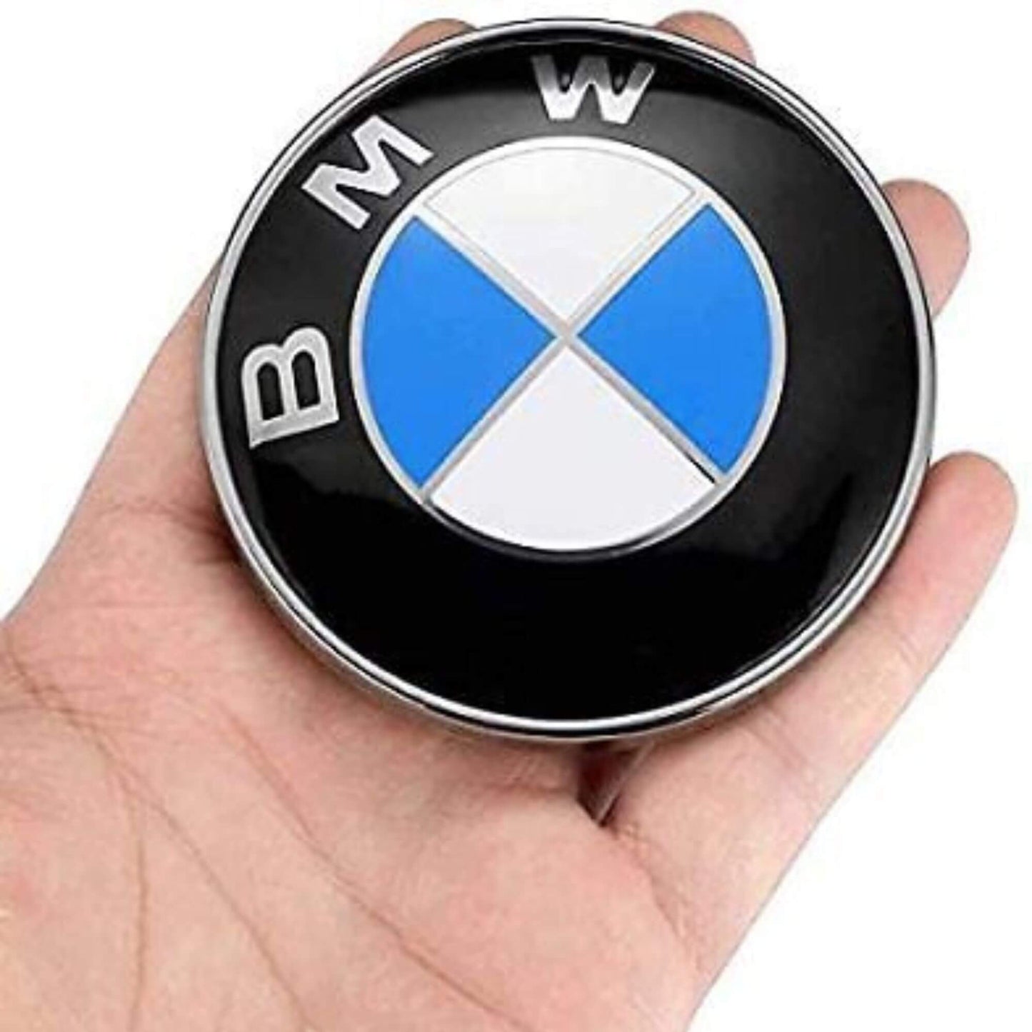 BMW Embléma 82mm - Motorháztetőre és Csomagtérre | Gyors Kiszállítás