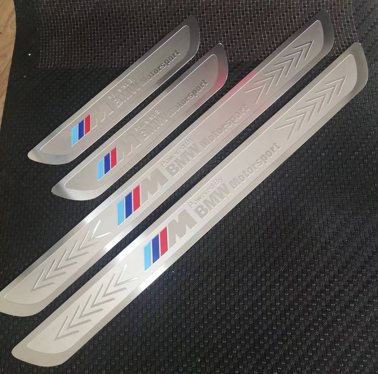 BMW -hez M -es küszöb díszléc szett