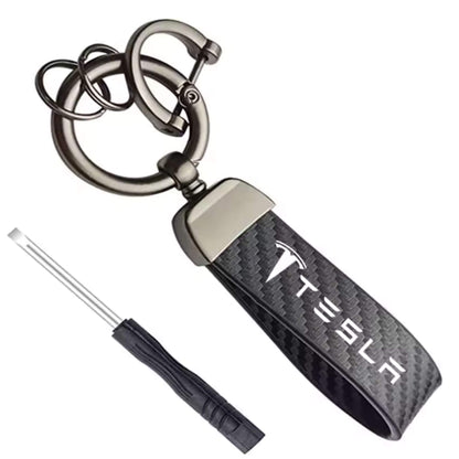 Tesla kulcstartó – karbon mintás bőr (Model 3, S, X, Y)