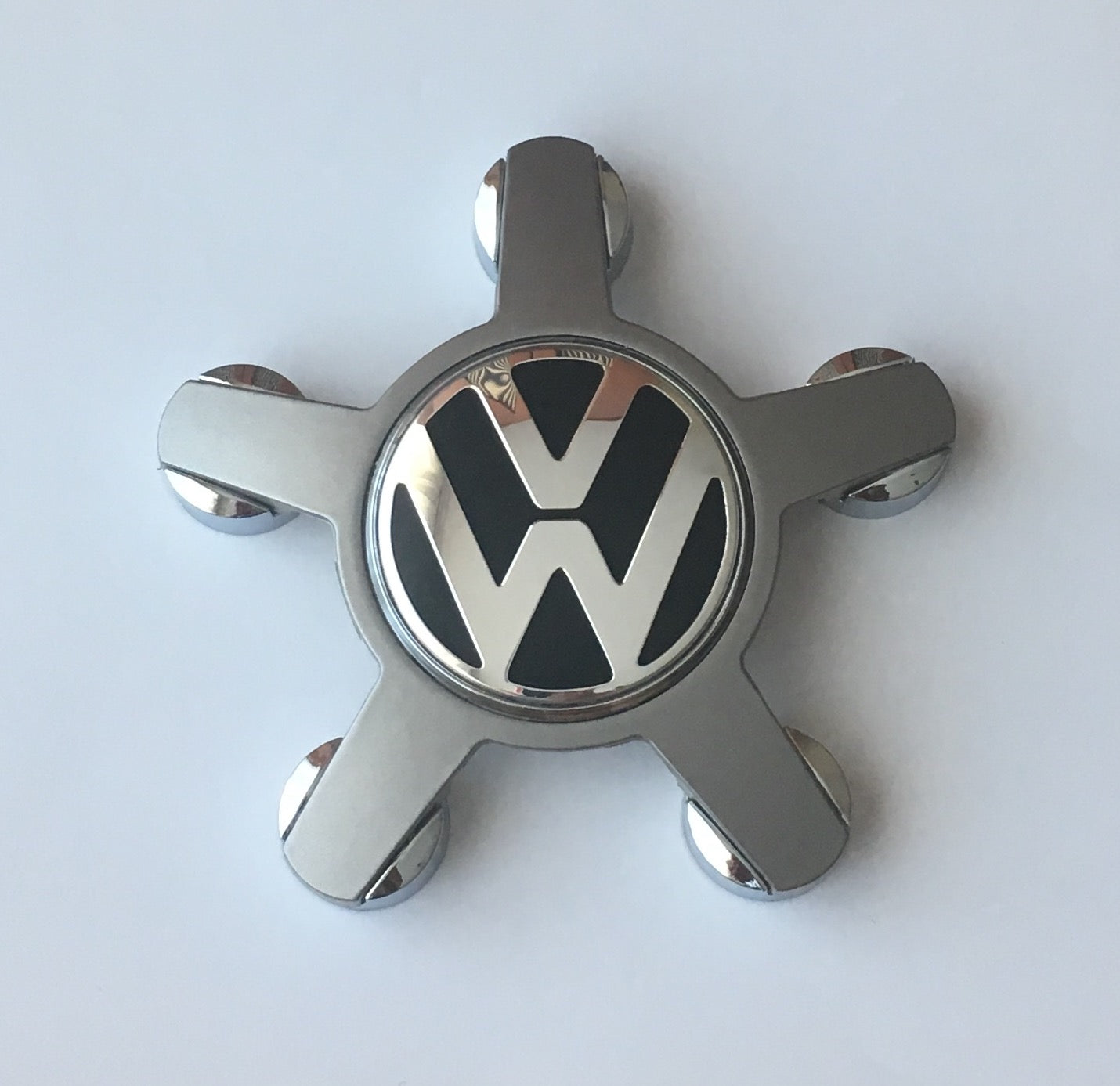 VW -hez csillag felni közép, kupak 4F0601165