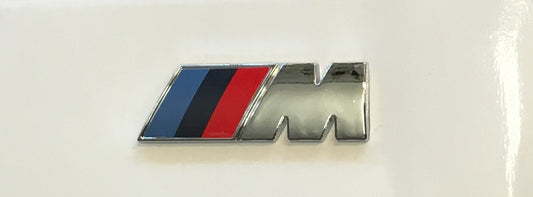 BMW -hez M -es jel sárvédőre