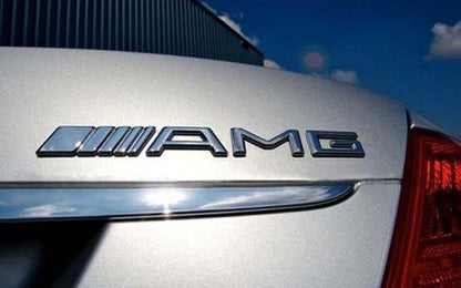 Mercedes -hez AMG felirat, jelzés