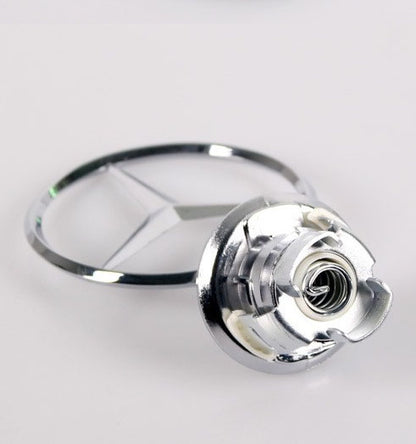 Mercedes -hez csillag, jel, motorháztetőre