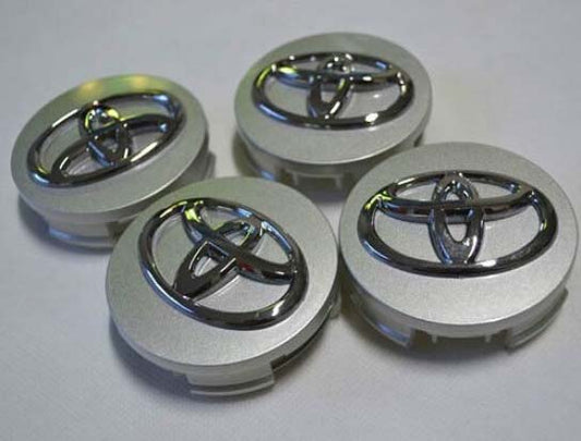 Toyota -hoz felni közép, kupak (62 mm) SZETTben