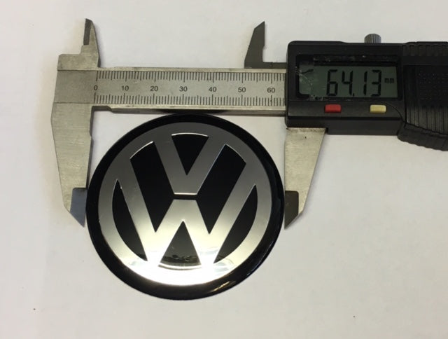 VW -hez öntapadós matrica 65 mm-es